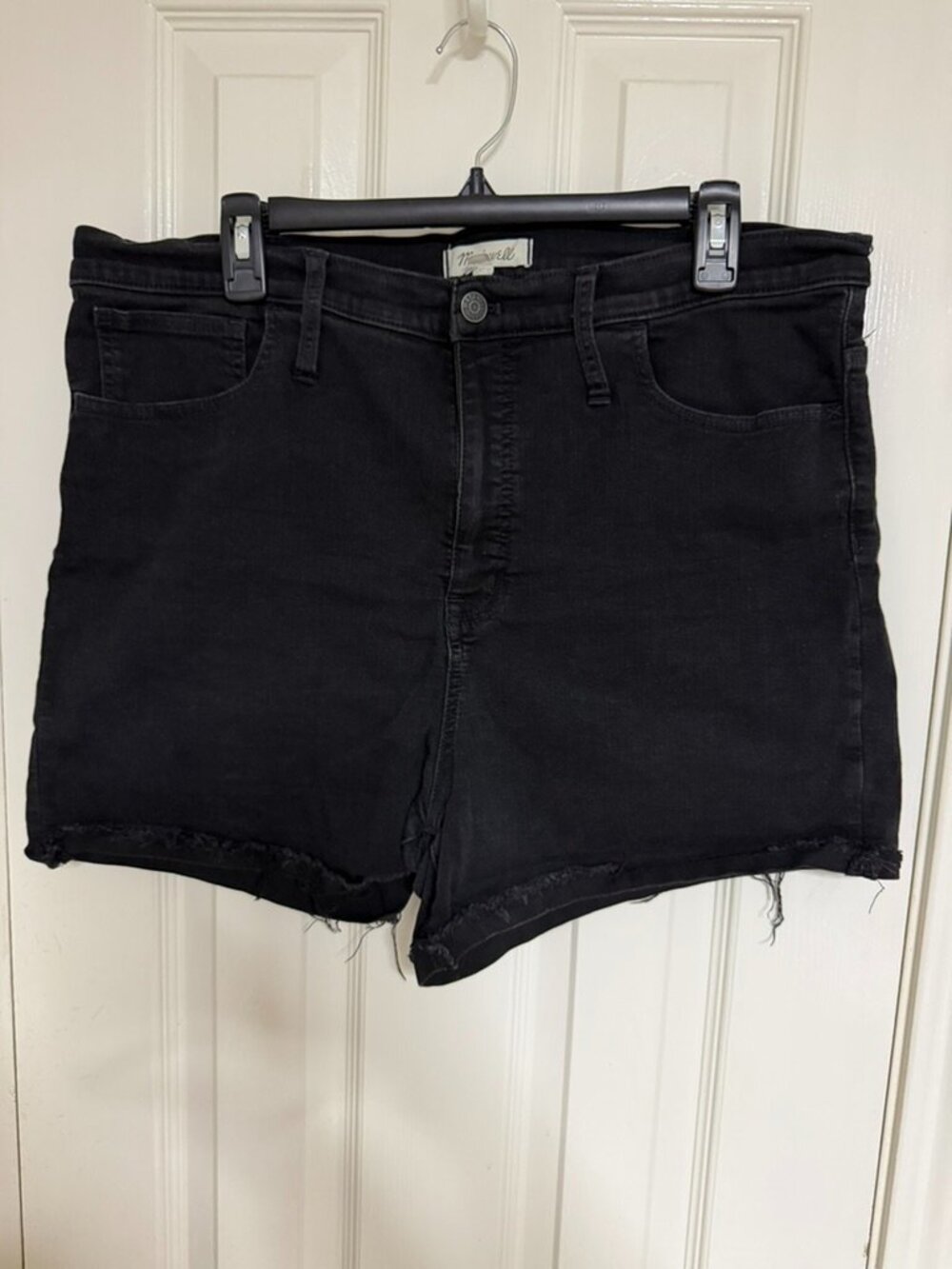 Madewell Size 33 Black Denim Distressed Jean Shorts